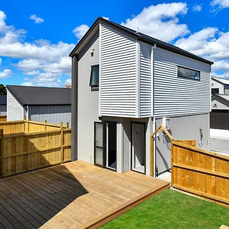 4 Bedroom Home Fully Furnished In Papakura, Auckland Exteriér fotografie