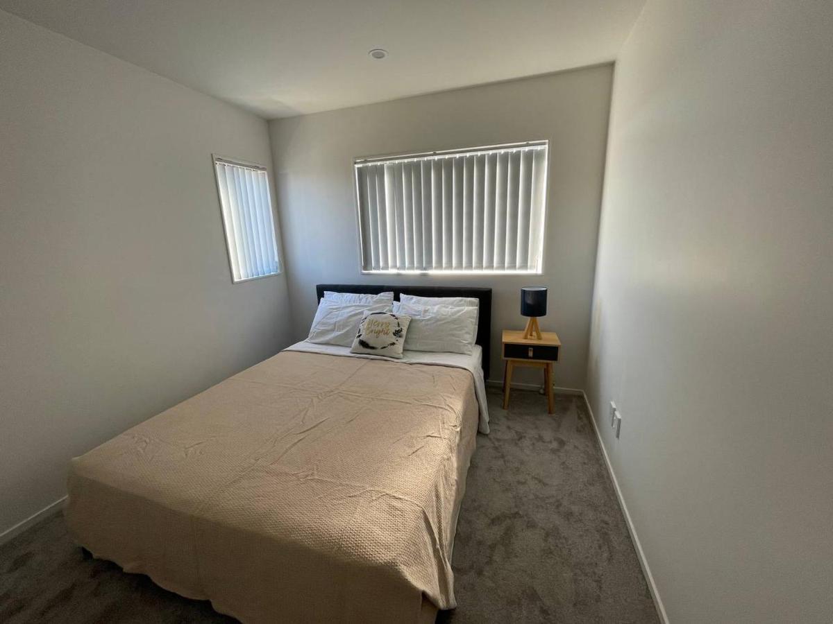 4 Bedroom Home Fully Furnished In Papakura, Auckland Exteriér fotografie