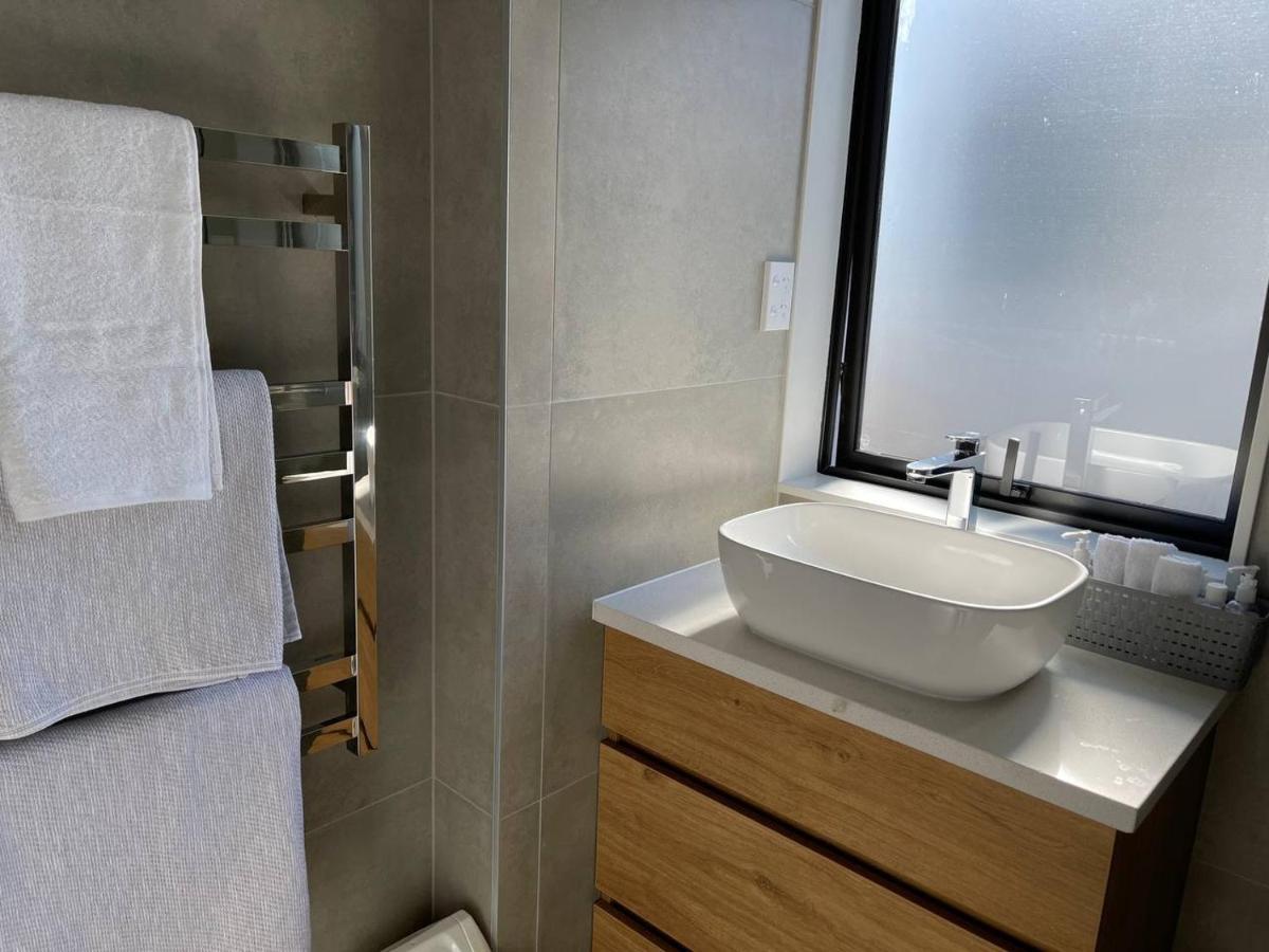 4 Bedroom Home Fully Furnished In Papakura, Auckland Exteriér fotografie