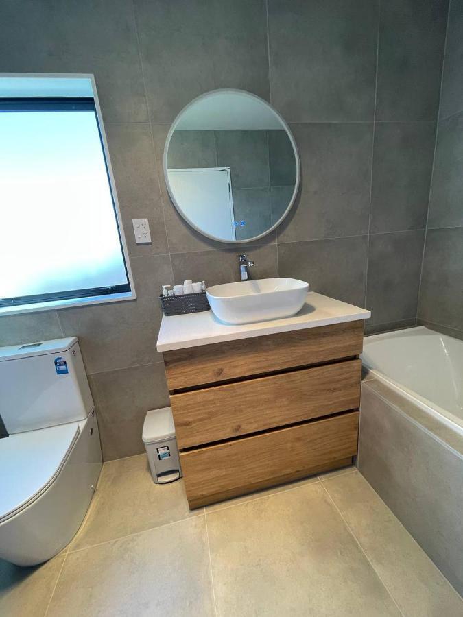 4 Bedroom Home Fully Furnished In Papakura, Auckland Exteriér fotografie
